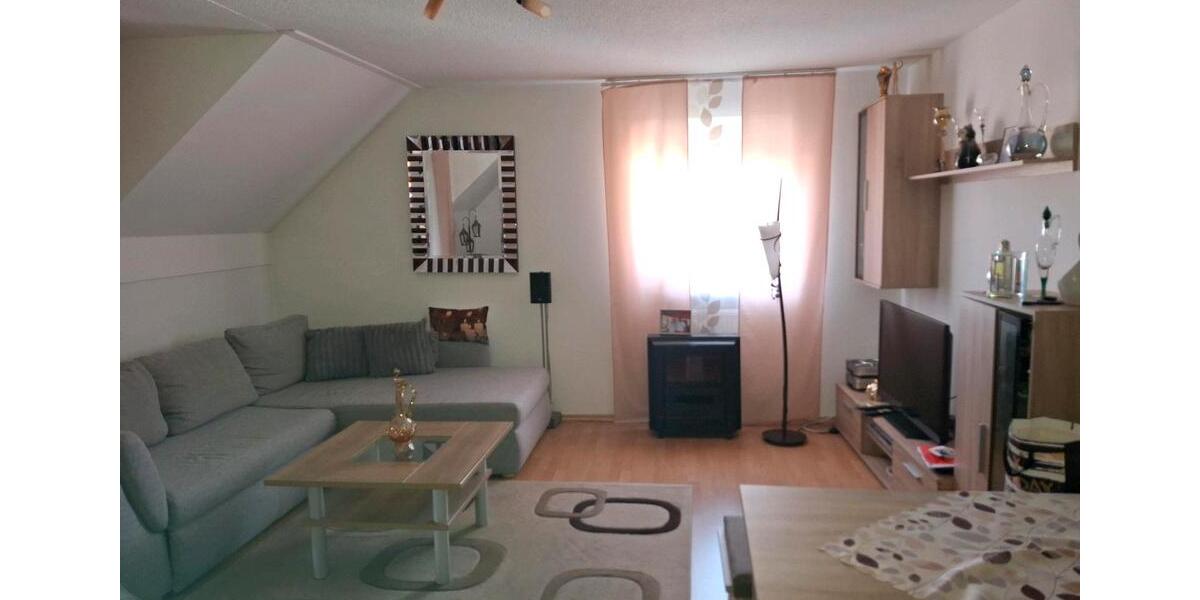 Dachgeschoßwohnung Deggendorf - 1 Zimmer, 42 m&sup2;, 530&euro; | Angebot:26416502
