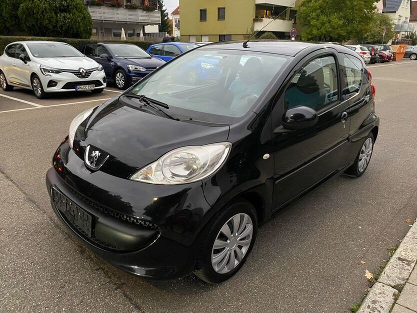 Peugeot 107 95.000 km 2.100 € Waiblingen 71332