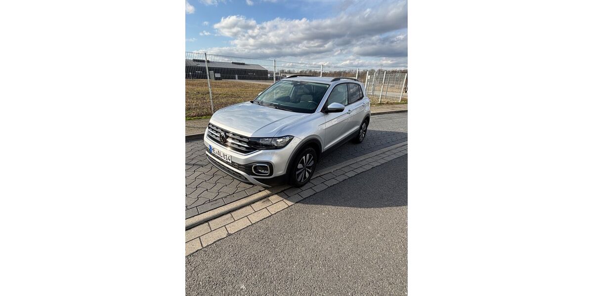 VW T-Cross 30.000 km 19.500 &euro; Lehre 38165