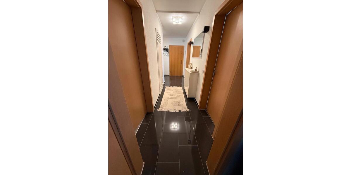 Erdgeschoßwohnung Halle - 3 Zimmer, 74 m&sup2;, 199.500&euro; | Angebot:24839316