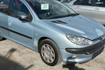 Peugeot 206 119.492 km 2.500 € Augsburg 86167