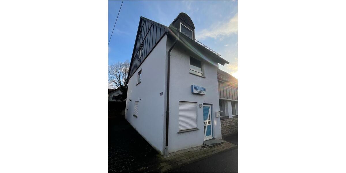 Einfamilienhaus mit Büro zimmer