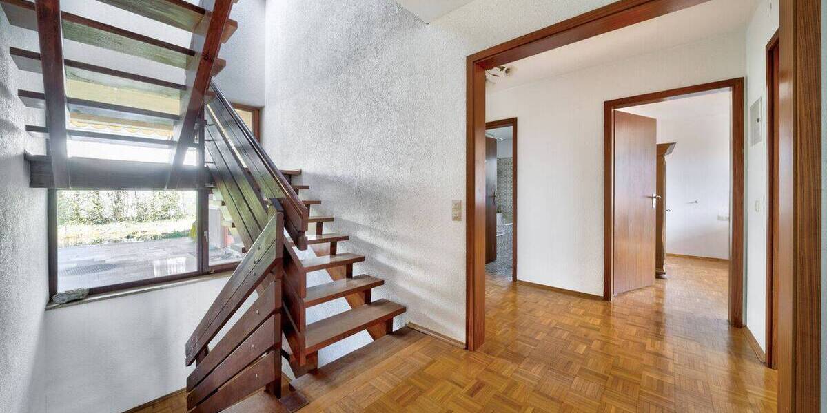 Einfamilienhaus Engen - 1 Zimmer, 274 m&sup2;, 775.000&euro; | Angebot:26204806
