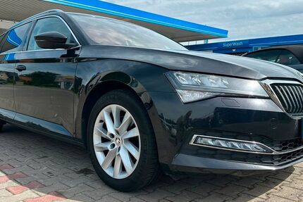Skoda Superb 235.000 km 13.500 &euro; Raesfeld 46348