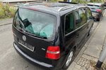 VW Touran 1.6 FSI Highline 7 Sitze SR+WR eGSD DSG ? 213.000 km 1.300 € Erftstadt 50374