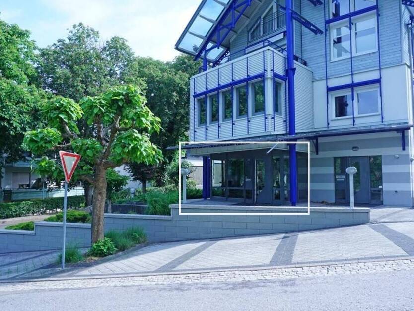 Hochwertige Büroeinheit in Baiersbronn - repräsentativ, modern und gut vermietet