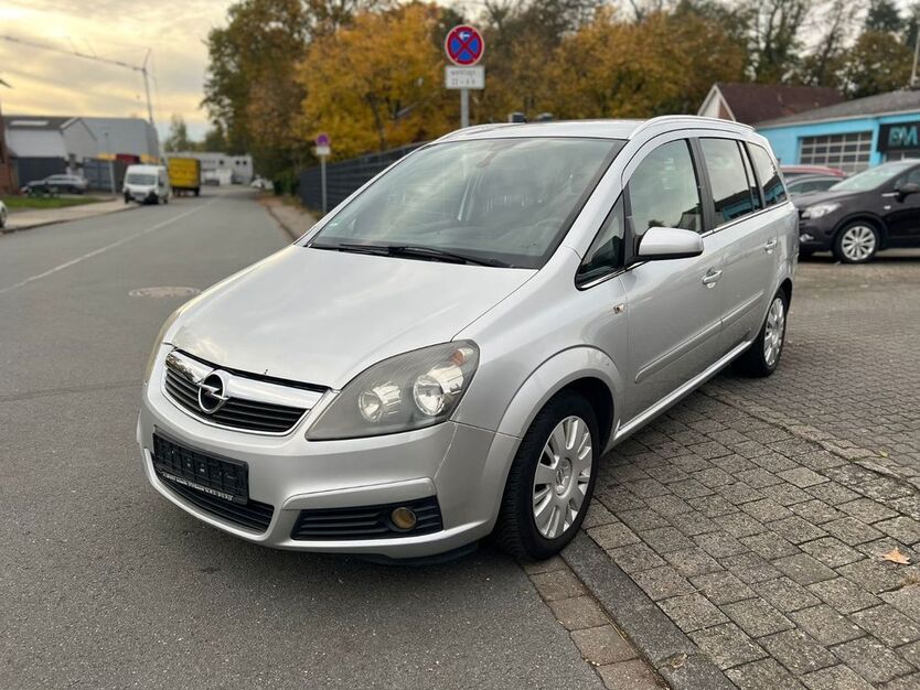 Opel Zafira 220.000 km 2.250 € Münster 48157