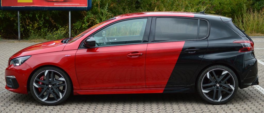 Peugeot 308 104.000 km 18.490 € Andernach 56626