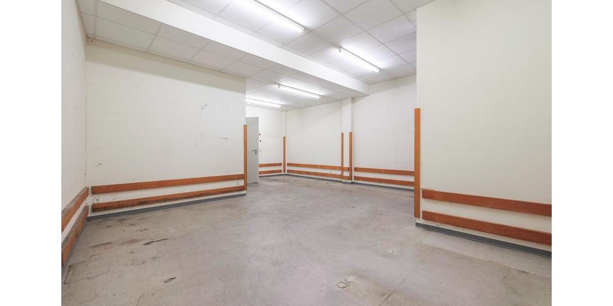 Ladenlokal für Filialisten in prominenter A-Lage der Rheinbacher City - mit Gestaltungsmöglichkeiten zimmer