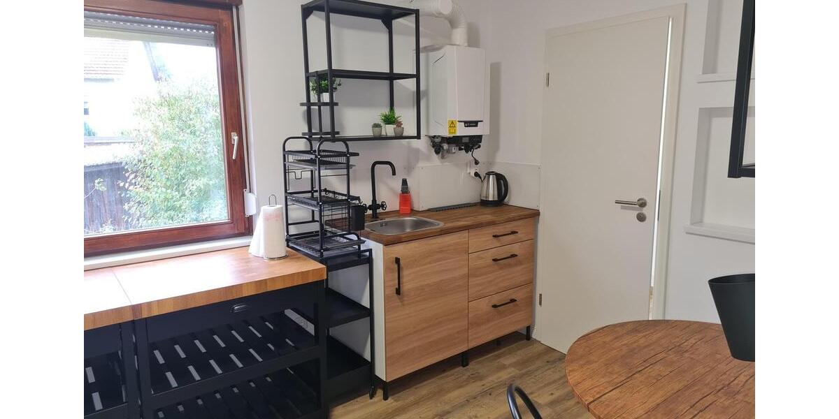 Etagenwohnung Pfullingen - 1 Zimmer, 35 m&sup2;, 500&euro; | Angebot:26166030