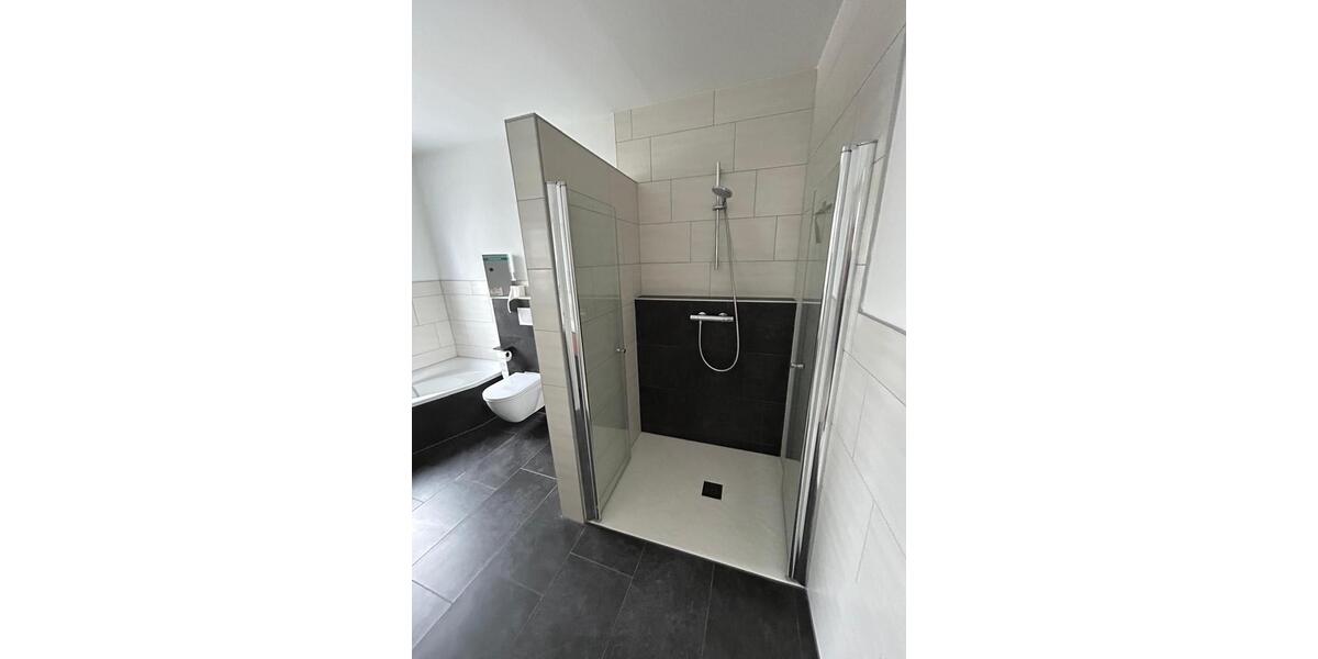 Einfamilienhaus Regenstauf - 3 Zimmer, 78 m&sup2;, 1.350&euro; | Angebot:26212468