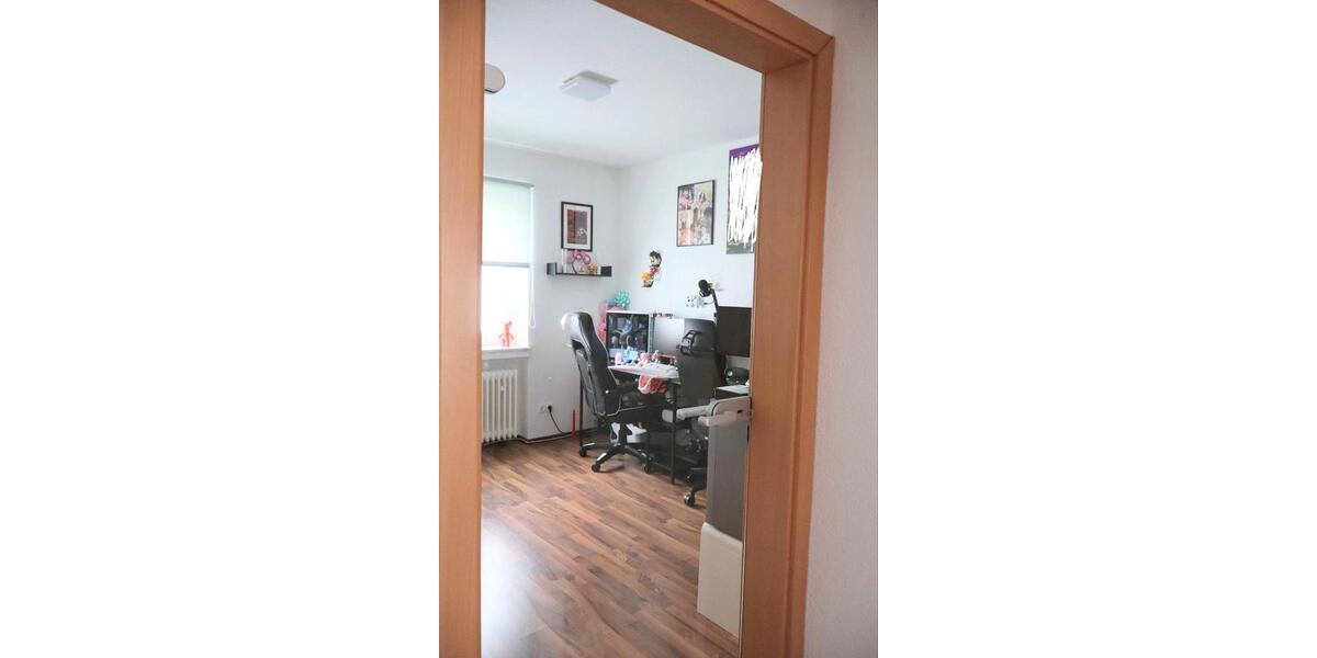 Hochparterre Hameln Kernstadt - 3 Zimmer, 70 m&sup2;, 130.000&euro; | Angebot:27078099