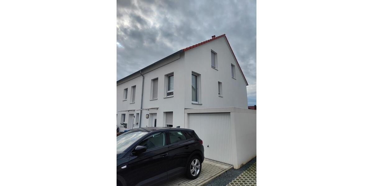 Reihenhaus Stockstadt am Main - 5 Zimmer, 127 m&sup2;, 1.800&euro; | Angebot:26701438