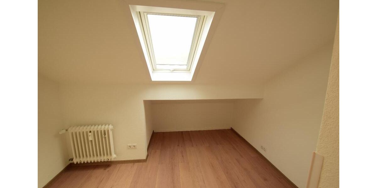 Dachgeschoßwohnung Koblenz Horchheim - 3 Zimmer, 65 m&sup2;, 700&euro; | Angebot:26435810