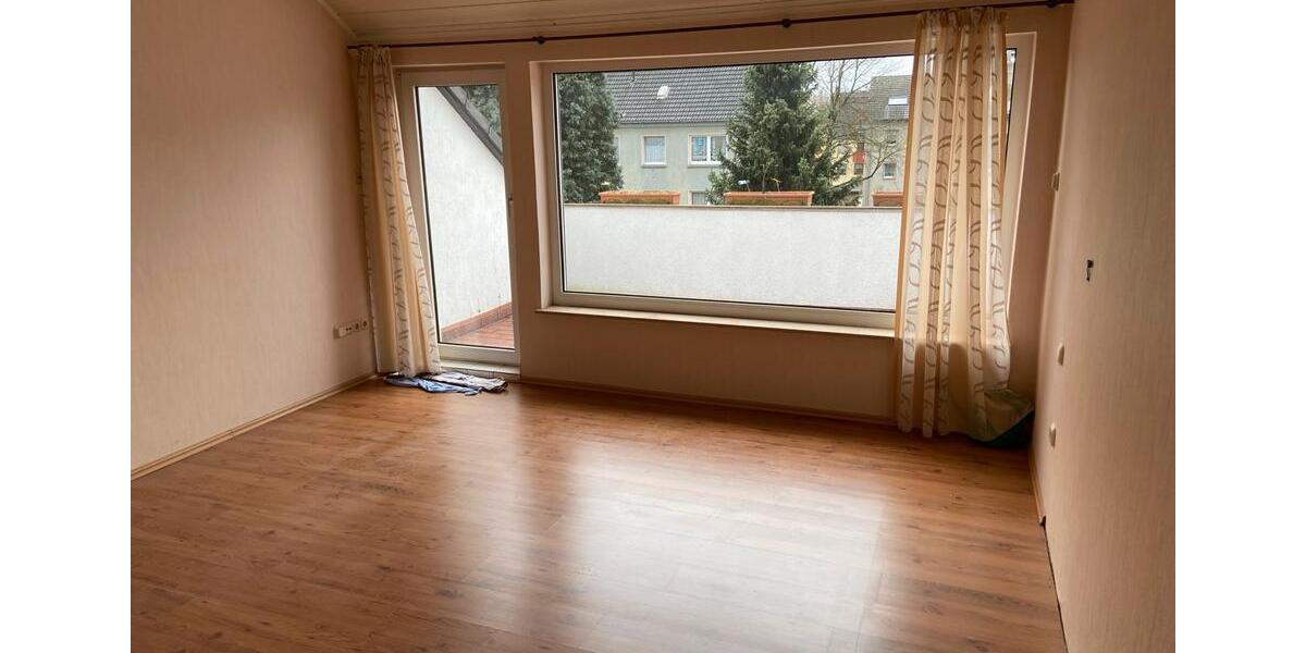 Dachgeschoßwohnung Bochum Bochum-Mitte - 2 Zimmer, 77 m&sup2;, 850&euro; | Angebot:26676634