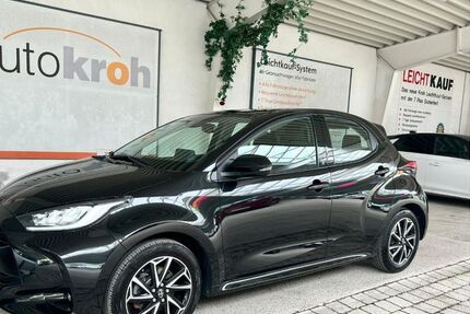 Toyota Yaris 32.020 km 18.990 &euro; Bad Berleburg 57319