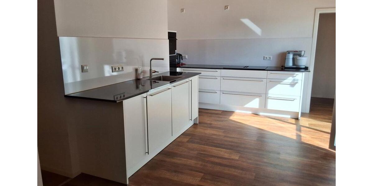 Erdgeschoßwohnung Bad Reichenhall - 4 Zimmer, 130 m&sup2;, 389.000&euro; | Angebot:26296598