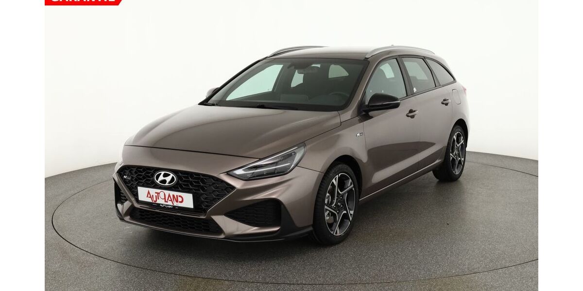 Hyundai i30 81.394 km 18.490 &euro; Meißen 01662