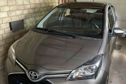 Toyota Yaris 99.500 km 9.950 &euro; Bad bramstedt 24576