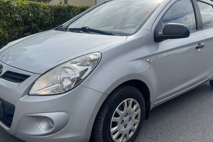 Hyundai i20 97.000 km 2.199 € Hamm/Westfalen 59077