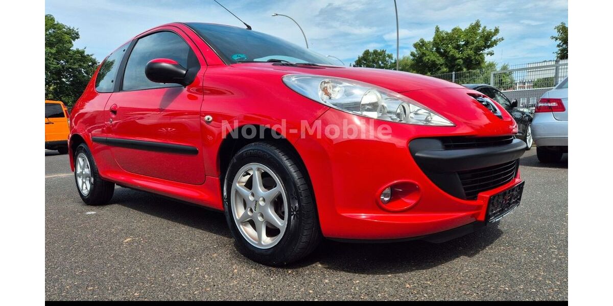 Peugeot 206 90.000 km 3.300 &euro; Hamburg 20537