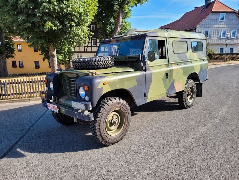 Land Rover Defender 58.000 km 15.999 € Blankenhain 99444