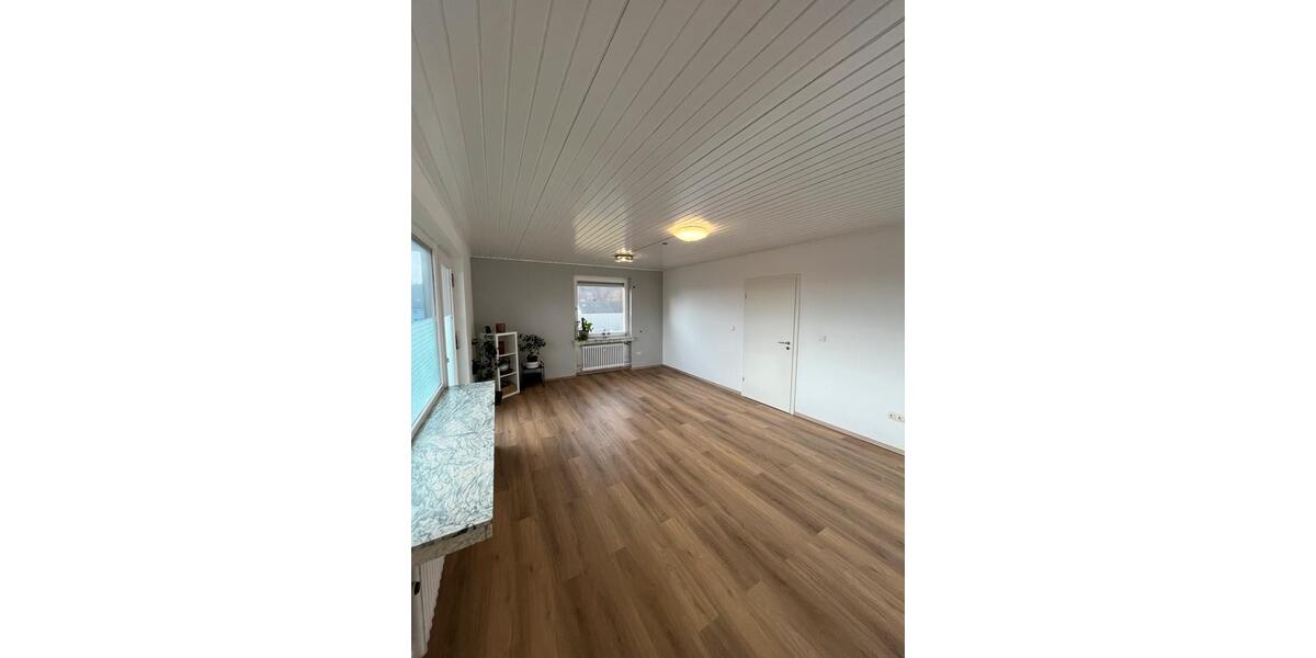 Etagenwohnung Schauenburg - 4 Zimmer, 100 m&sup2;, 1.000&euro; | Angebot:25172640