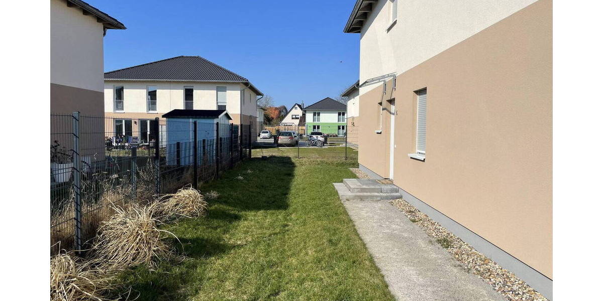 Doppelhaushälfte Schöneiche bei Berlin - 6 Zimmer, 140 m&sup2;, 1.950&euro; | Angebot:25910518