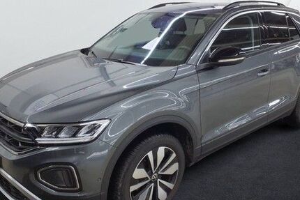 VW T-Roc 25.588 km 24.490 € Bremerhaven 27568