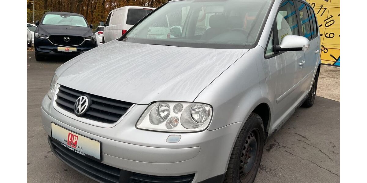 VW Touran 141.076 km 1.290 &euro; Giessen 35394