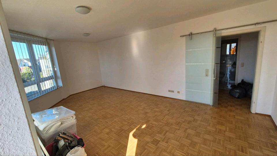 Etagenwohnung Kaarst - 1 Zimmer, 71 m&sup2;, 1.000&euro; | Angebot:24818962