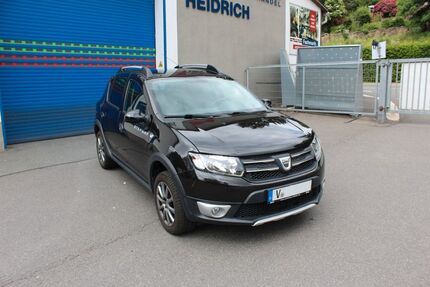 Dacia Sandero 84.000 km 6.999 &euro; Auerbach 08209