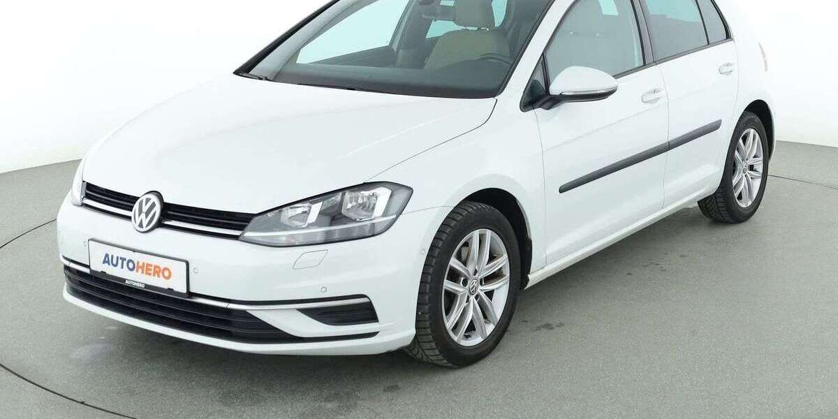 VW Golf 81.717 km 16.190 &euro; Nürnberg 90441