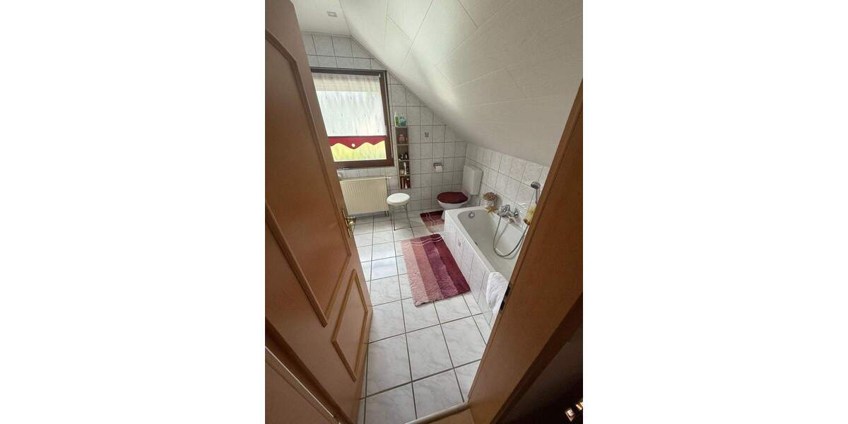 Mehrfamilienhaus, Wohnhaus Bad Salzungen Langenfeld - 4 Zimmer, 102 m&sup2;, 294.000&euro; | Angebot:25938585