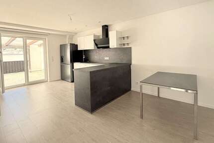 Wohnung Mörfelden-Walldorf Walldorf - 3 Zimmer, 96 m&sup2;, 1.350&euro; | Angebot:26406502