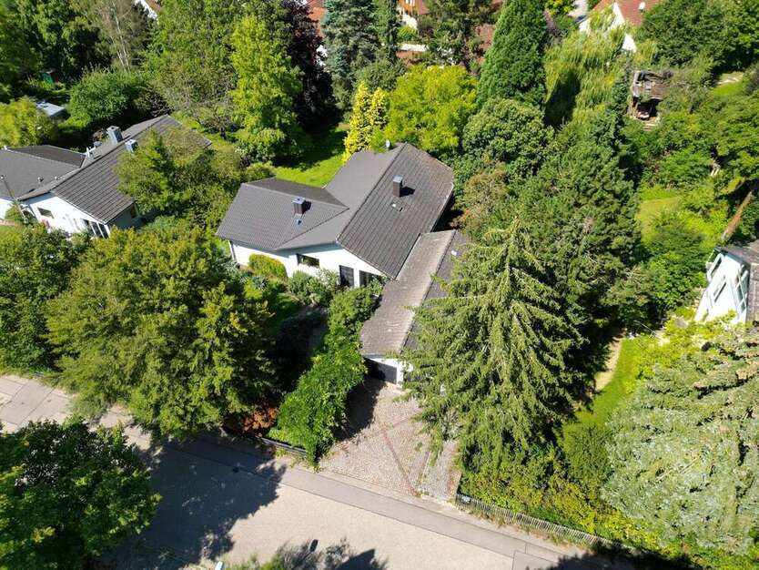 Haus zum Kaufen in Pentling 799.000 € 216.14 m²