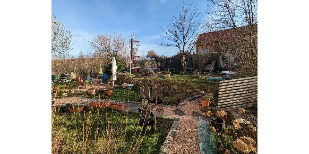 Einfamilienhaus Müglitztal Falkenhain - 8 Zimmer, 367 m&sup2;, 330.000&euro; | Angebot:25705451