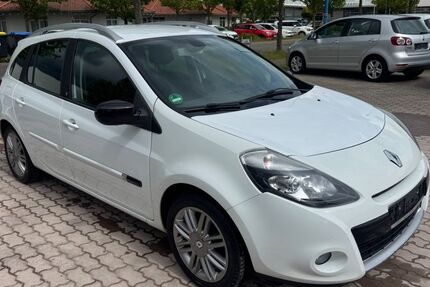 Renault Clio 150.000 km 3.999 &euro; Gotha 99867
