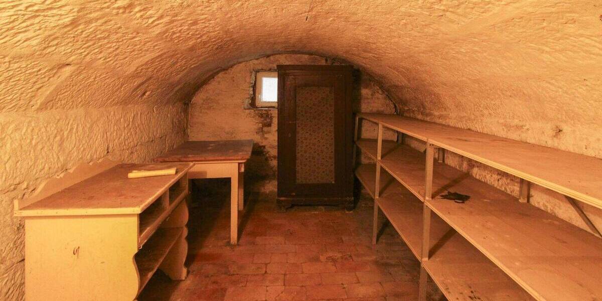 Einfamilienhaus Wilhermsdorf - 6 Zimmer, 220.000&euro; | Angebot:26569809