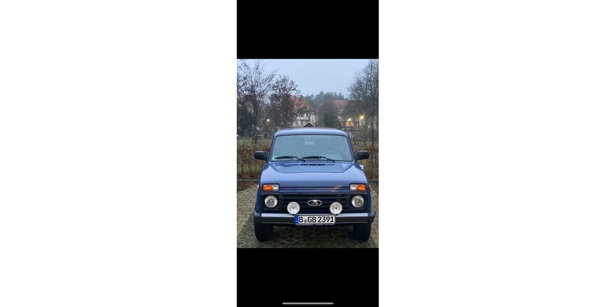 Lada Taiga 98.000 km 6.200 &euro; Nazza 99826
