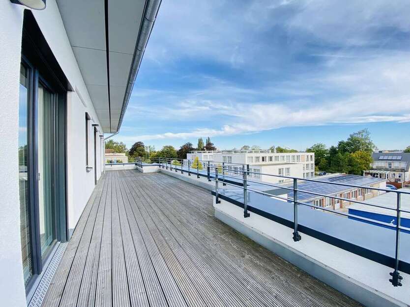 Wohnung zum Kaufen in Rostock 764.500 € 177.07 m² 3 zimmer