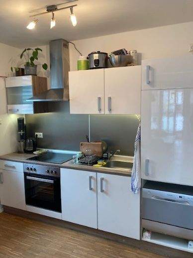 Etagenwohnung Fürth Südstadt - 2 Zimmer, 75 m&sup2;, 899&euro; | Angebot:26292765