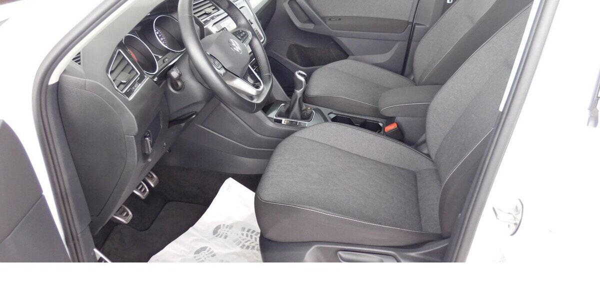 VW Tiguan 1.5 Move Klima TSI Navi 32.400 km 23.990 &euro; Vordorf 38533