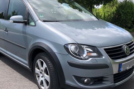 VW Touran 273.000 km 3.500 &euro; Hohenroth 97618