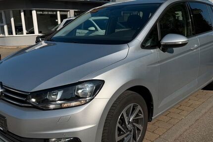 VW Touran 157.000 km 11.490 &euro; Neckarsulm 74172