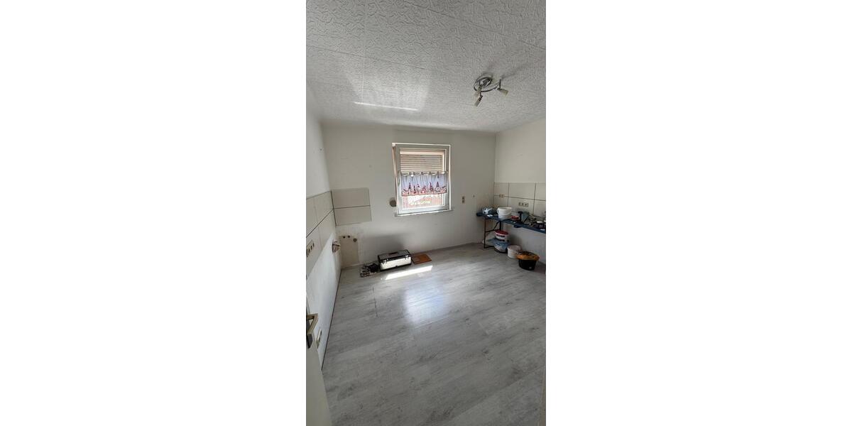 Reihenhaus Saarwellingen - 4 Zimmer, 73 m&sup2;, 85.000&euro; | Angebot:27150751