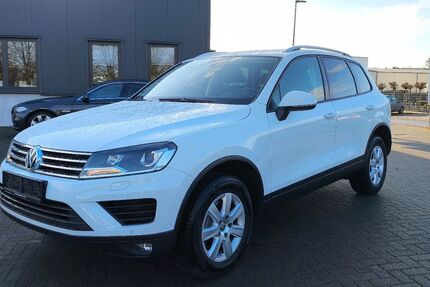 VW Touareg 133.098 km 20.400 &euro; Alsdorf (Nordrhein-Westfalen) 52477