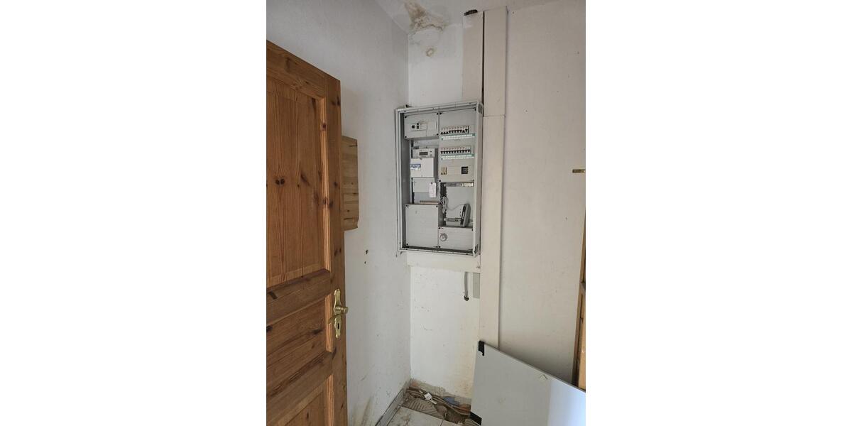 Einfamilienhaus Friedland - 7 Zimmer, 189 m&sup2;, 170.000&euro; | Angebot:26960560