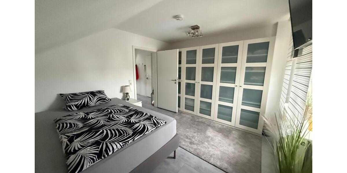 Dachgeschoßwohnung Stuttgart Mühlhausen - 2 Zimmer, 44 m&sup2;, 270.000&euro; | Angebot:26704900