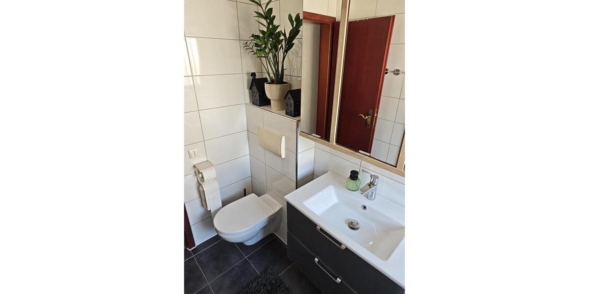 Etagenwohnung Schorndorf - 3 Zimmer, 74 m&sup2;, 1.050&euro; | Angebot:26023542